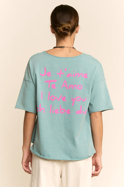 GARMENT WASHED LOVE PRINTED SHORT SLEEVE TOP