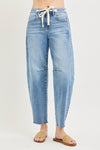 SLOUCHY ANKLE BARREL JEANS WITH WAISTBAND DRAWSTRING