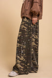 PAINT SPLATTER DETAIL CAMO PRINT WIDE-LEG PANTS