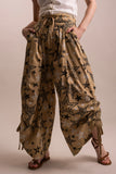 Ruched Side Wideleg Star Print Pants
